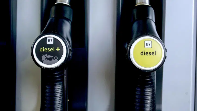Diesel, risparmio al distributore per pochi giorni: ecco quanto si taglia sul pieno