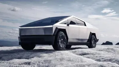 Tesla Cybertruck, prenotazioni cancellate a sorpresa: dopo anni di attesa sfuma il sogno di due clienti