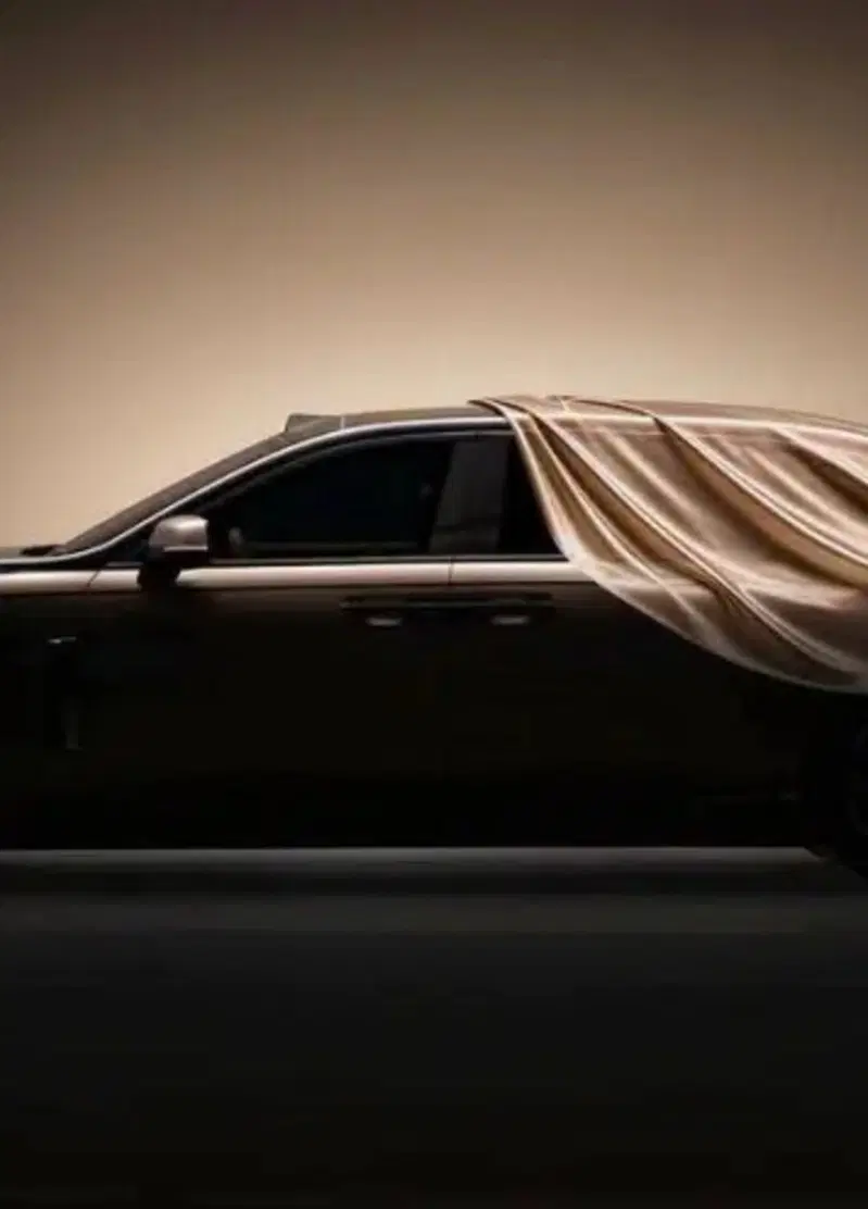Sembra una Rolls-Royce, ma arriva dalla Cina: BYD prepara una super berlina di lusso