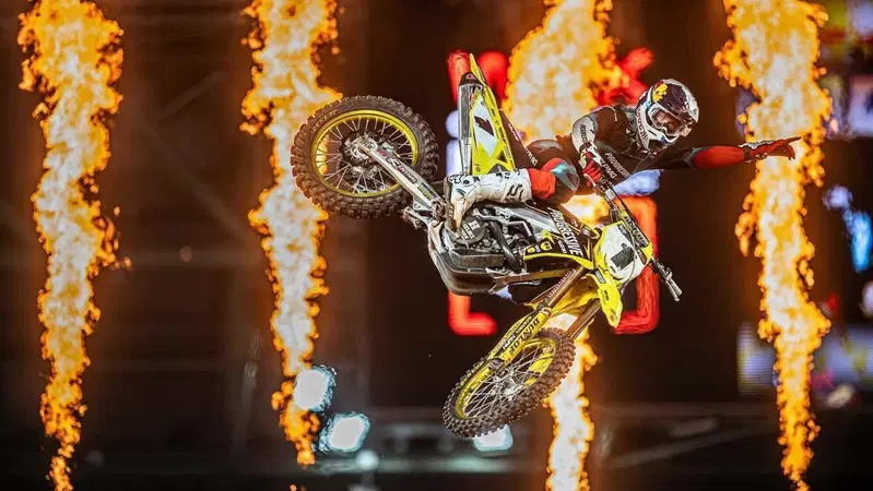 Ken Roczen NON si ritira!