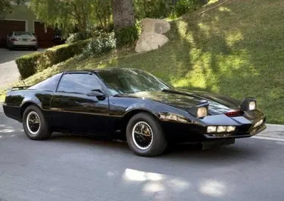 KITT di Supercar all’asta: la Pontiac Firebird che portò Knight Rider in Europa punta al record