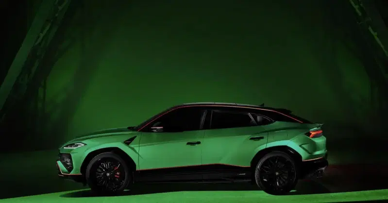 Lamborghini Urus SE Tettonero