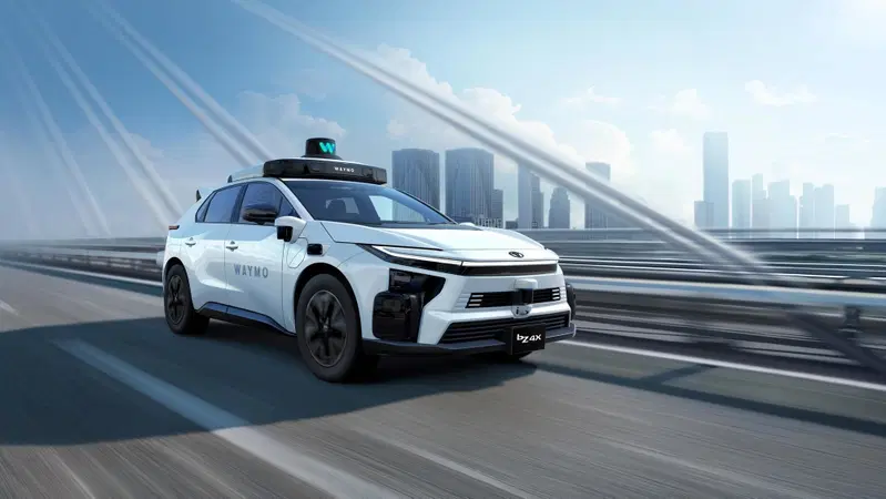 Toyota e Waymo, il robotaxi bZ4X ha una data: Giappone nel 2027, poi tocca all’Europa