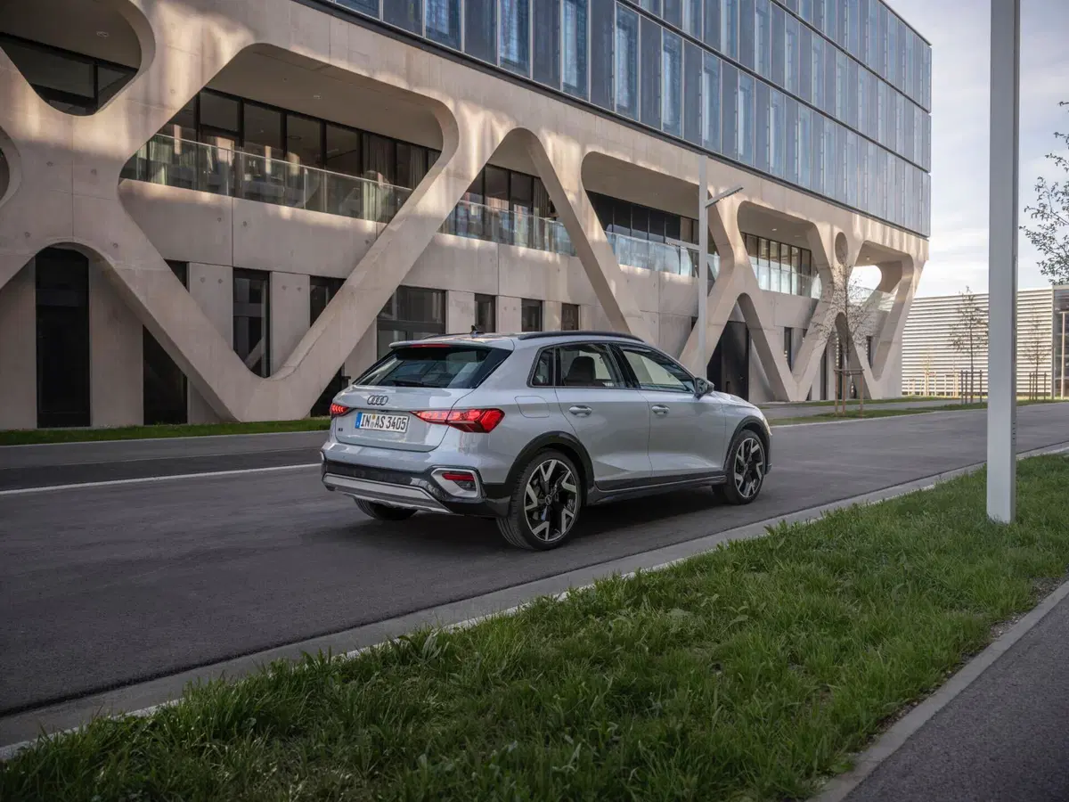 Audi A3 Allstreet, la prova del restyling: più tecnologia e 160 CV mild hybrid (3)