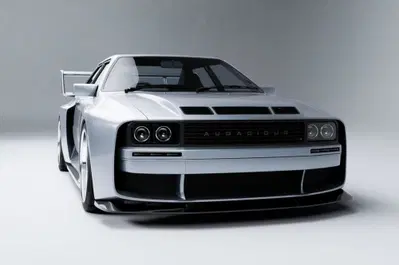 La nuova Audi Quattro ha un V8 da 750 CV che raggiunge 10.000 giri: è una belva su ruote