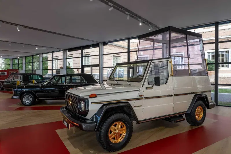 Mercedes Benz 230 G