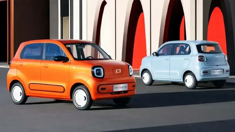 Una citycar elettrica con 5 porte e fino a 328 km di autonomia: costa solo 6.000 euro