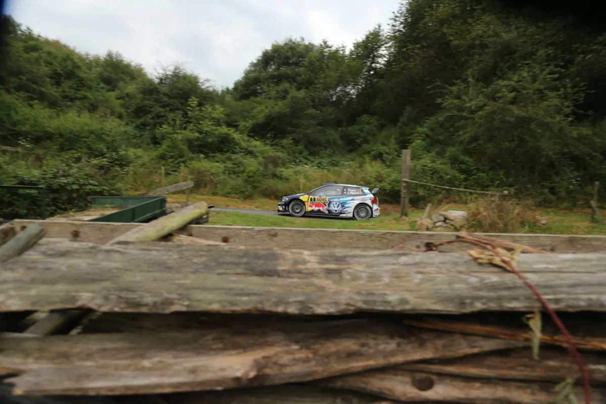 WRC16 Germania. In testa Mikkelsen (Volkswagen) (16)