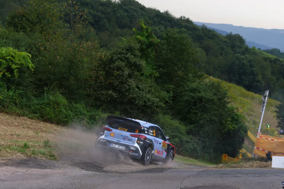 WRC16 Germania. In testa Mikkelsen (Volkswagen) (38)