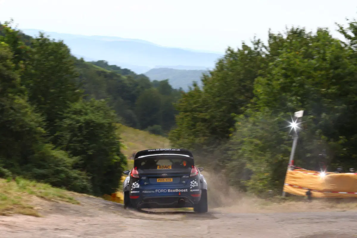 WRC16 Germania. In testa Mikkelsen (Volkswagen) (41)