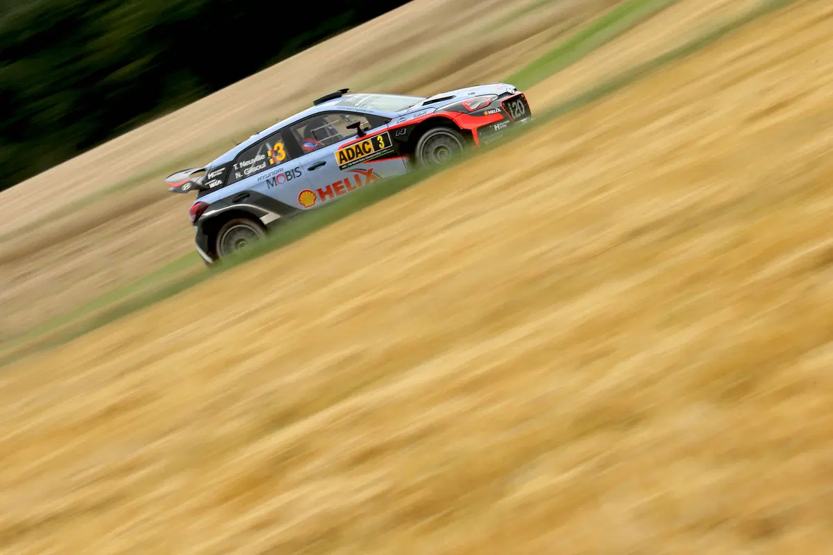 WRC16 Germania. Ogier (Volkswagen) davanti a tutti (12)
