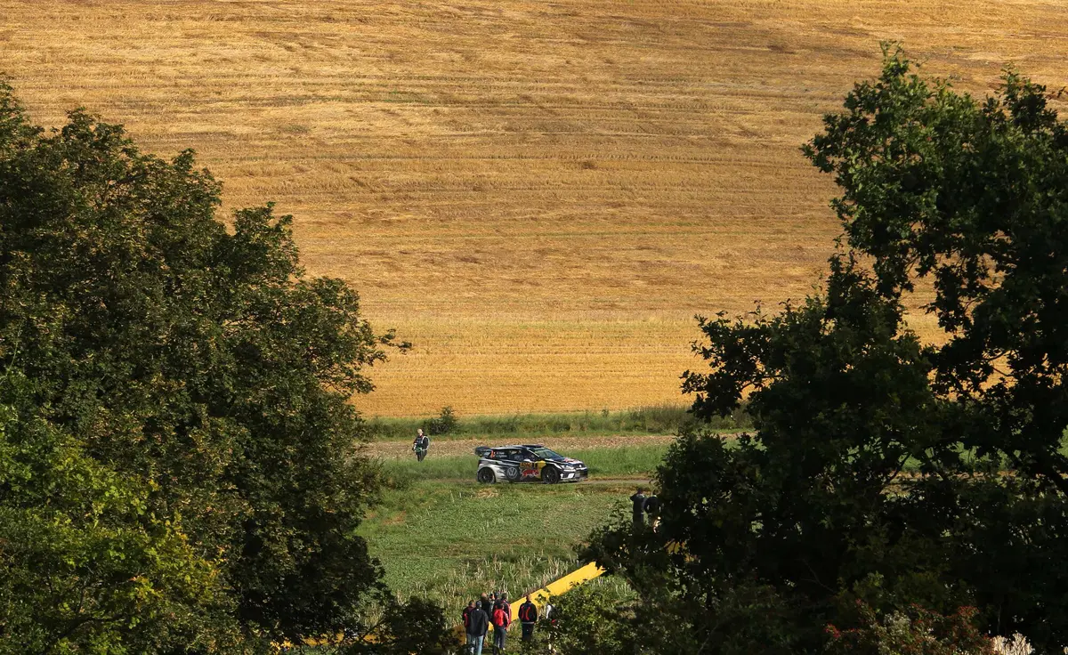 WRC16 Germania. Sei mesi di digiuno, ma il più forte è sempre lui, Sébastien Ogier (VW)! (9)