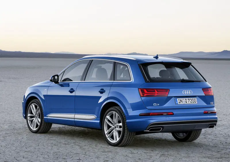 Audi Q7 (24)