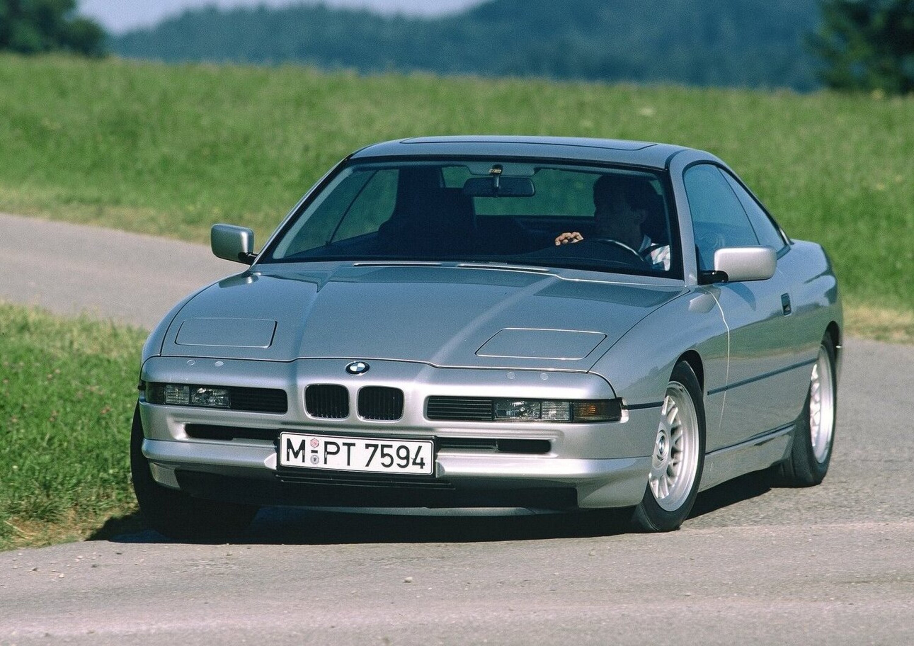 BMW Serie 8: presto il ritorno dell&#039;anti-Classe S?