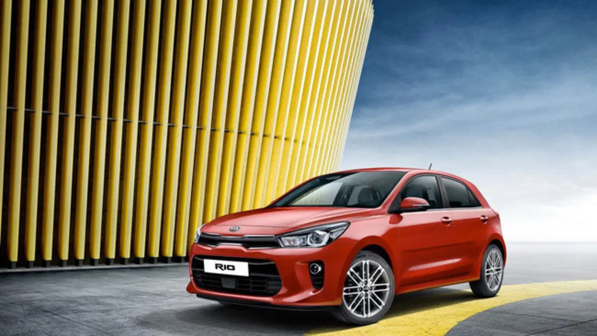 Nuova Kia Rio: le prime immagini in attesa di Parigi (2)