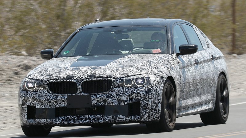 Nuova BMW M5 2017: nuovi test per i muletti