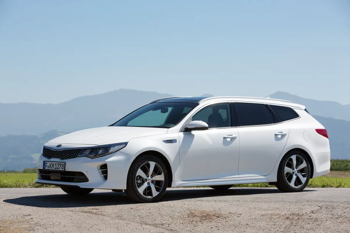 Kia Optima Sportswagon 1.7 VGT GT-Line [Video Prima Impressioni] (2)