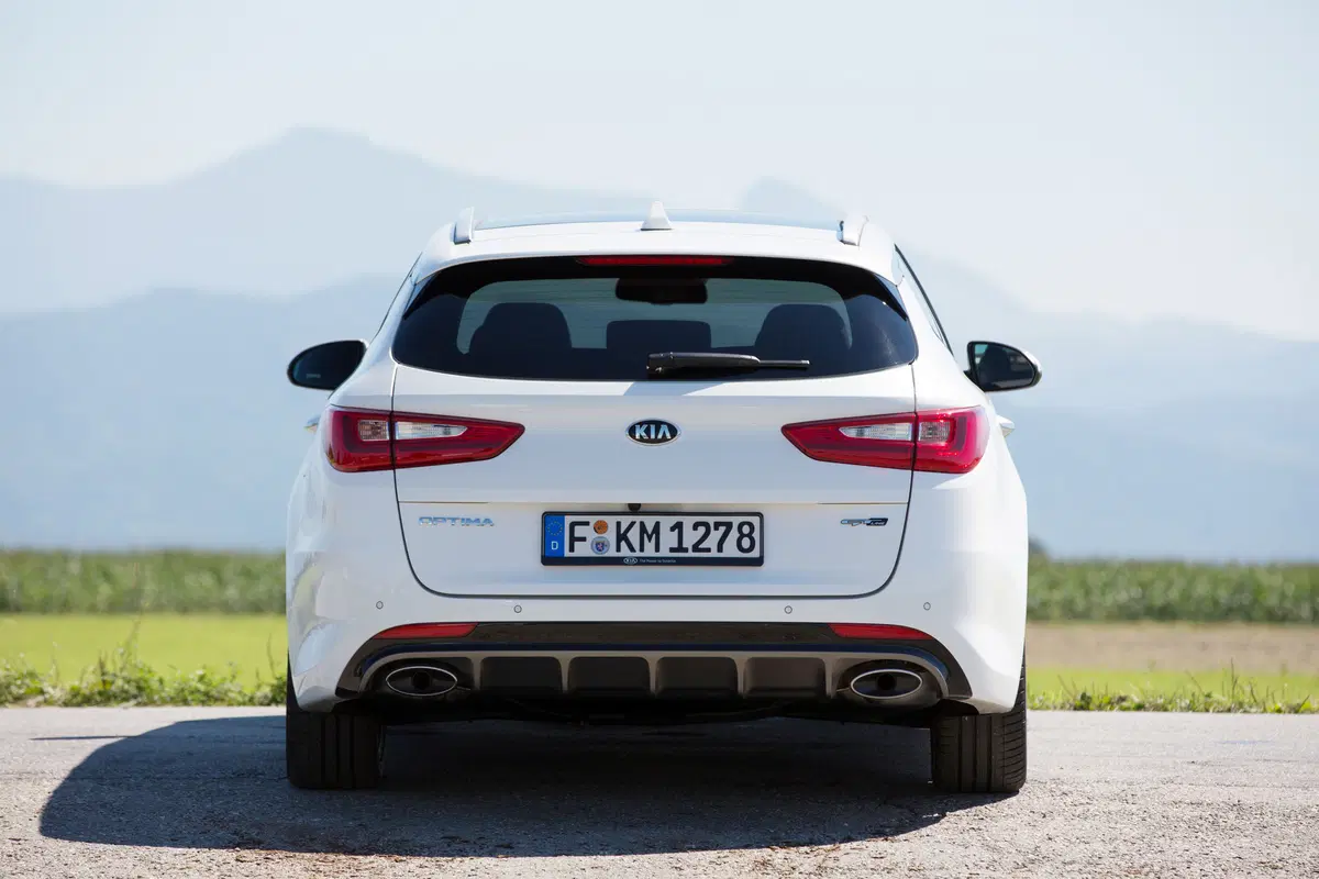 Kia Optima Sportswagon 1.7 VGT GT-Line [Video Prima Impressioni] (5)