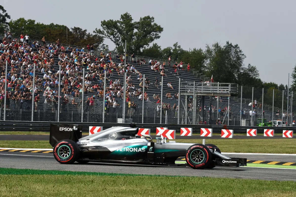 F1, Gp Italia 2016, FP3: (22)