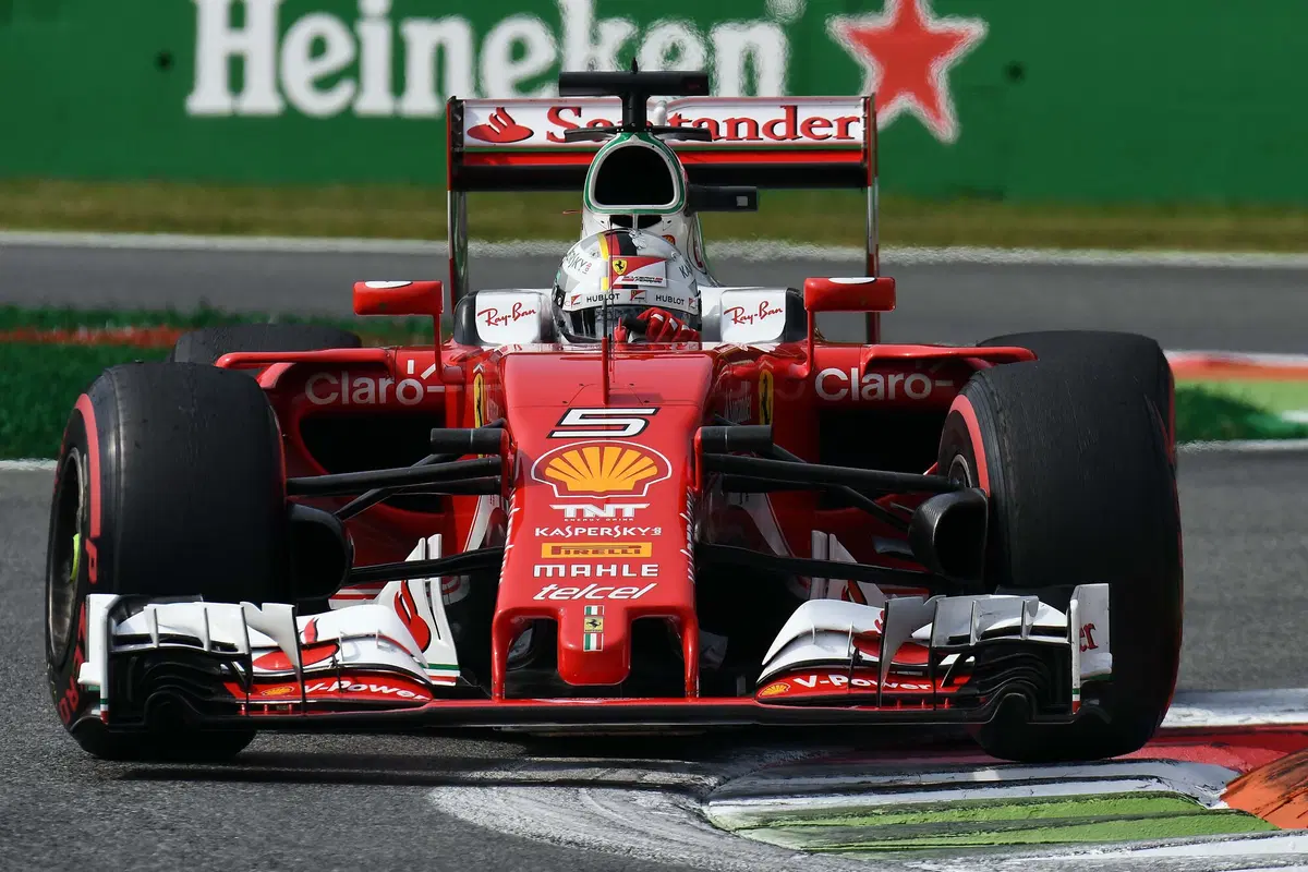 F1, Gp Italia 2016: pole per Hamilton. Terzo Vettel (25)