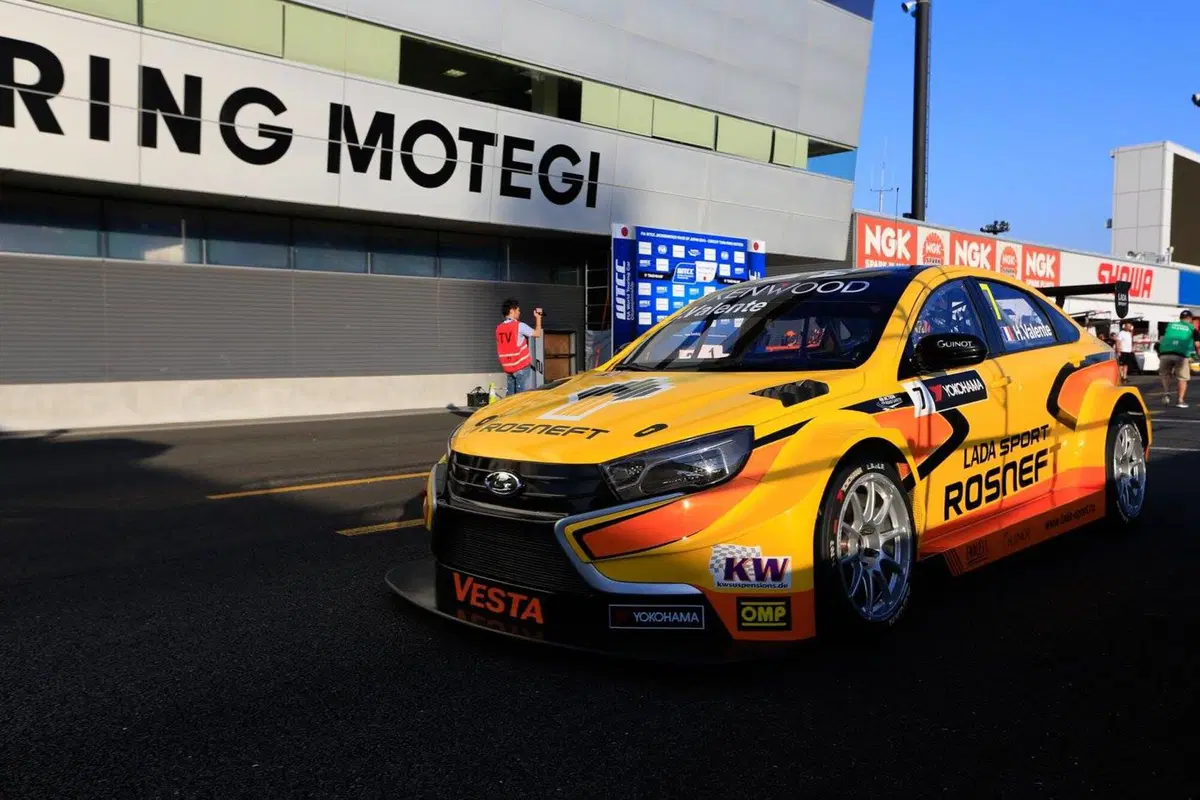 WTCC 2016, Giappone, Opening Race: vince Michelisz (4)
