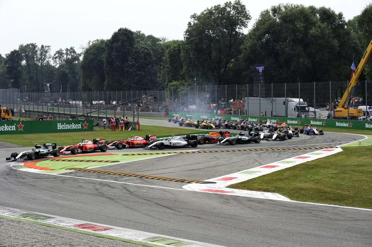 F1, Gp Italia 2016: vince Rosberg. Terzo Vettel (20)