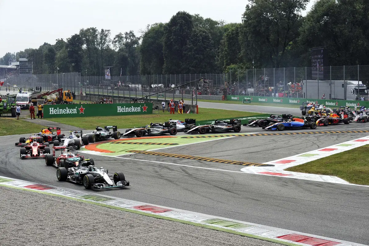 F1, Gp Italia 2016: vince Rosberg. Terzo Vettel (22)