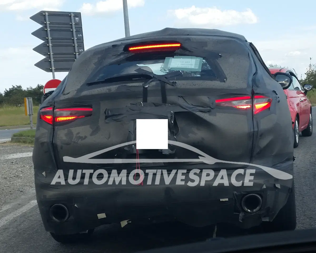 Alfa Romeo Stelvio, ecco il primo video spia del SUV (4)