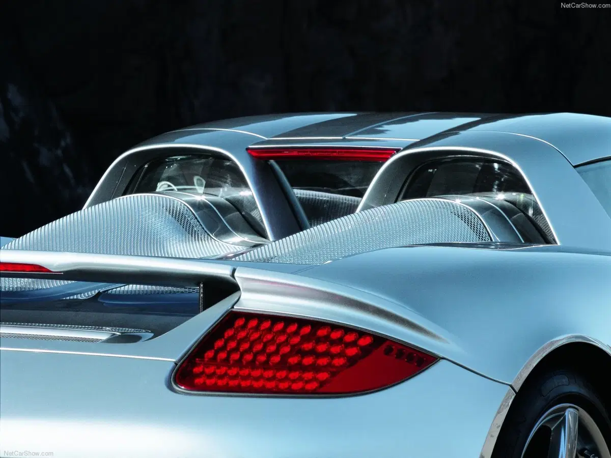 Porsche: un prototipo donò il suo V10 F1 alla Carrera GT (per far nascere la Cayenne) (5)