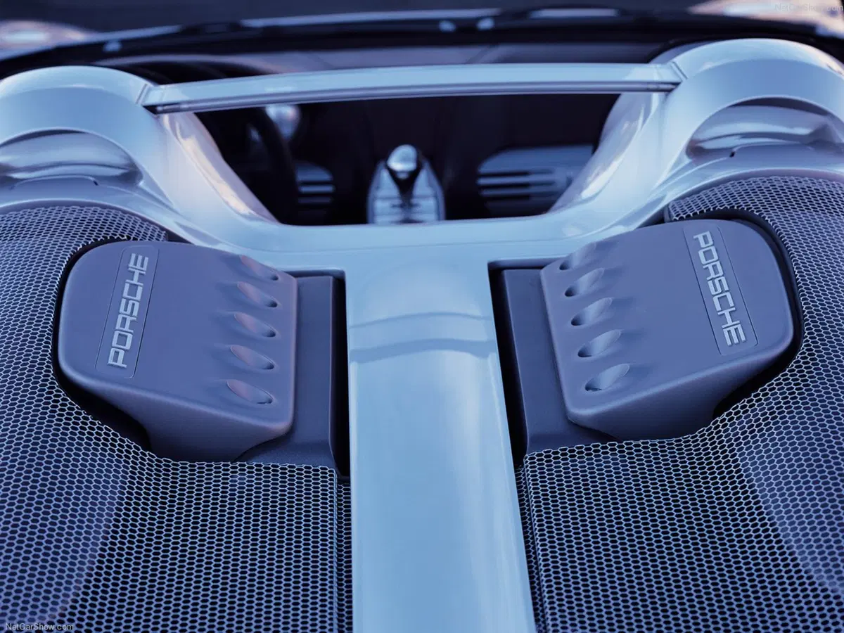 Porsche: un prototipo donò il suo V10 F1 alla Carrera GT (per far nascere la Cayenne) (6)