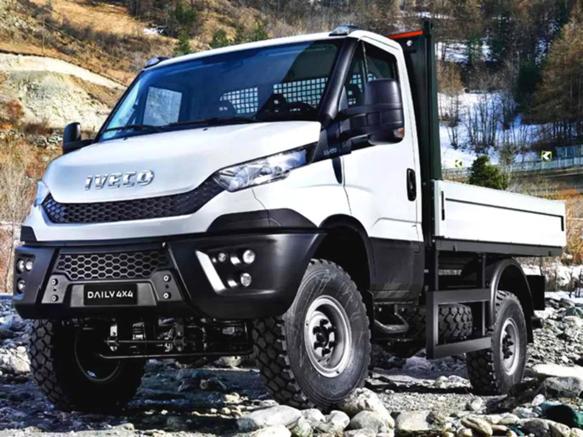 Iveco Daily Telaio 35S17HW BTor 3.0 HPT 4x4 PC Cabinato (2)