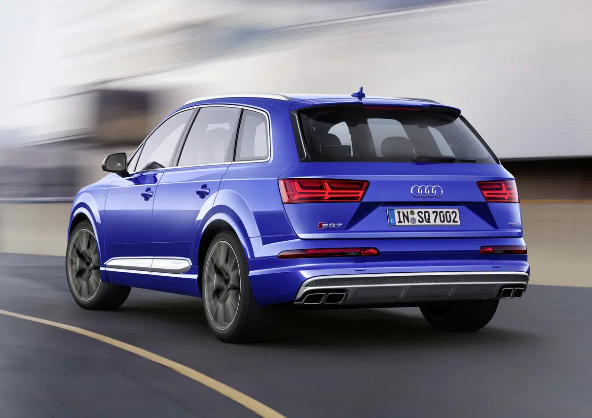 Audi SQ7 4.0 V8 TFSI quattro tiptronic sport attitude (36)
