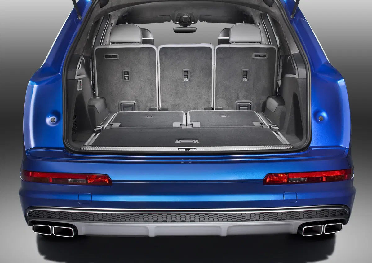 Audi SQ7 4.0 V8 TFSI quattro tiptronic sport attitude (34)