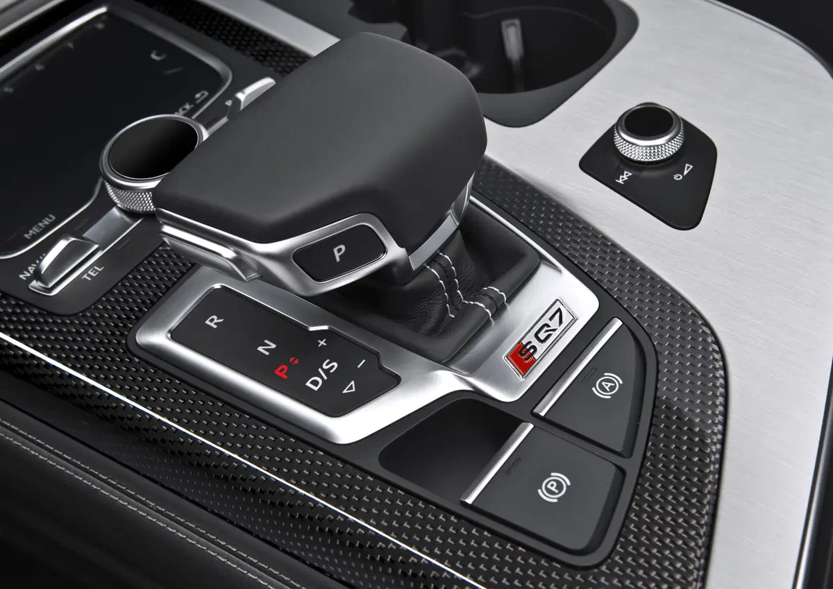 Audi SQ7 4.0 V8 TFSI quattro tiptronic sport attitude (30)