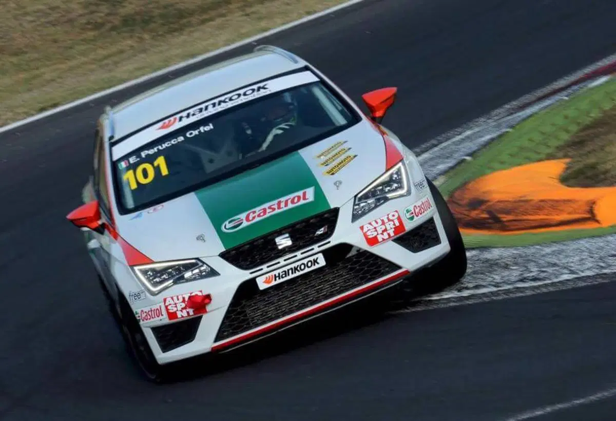  Seat Leon Cupra ST TCS: doppio 2° a Vallelunga per Perucca (6)