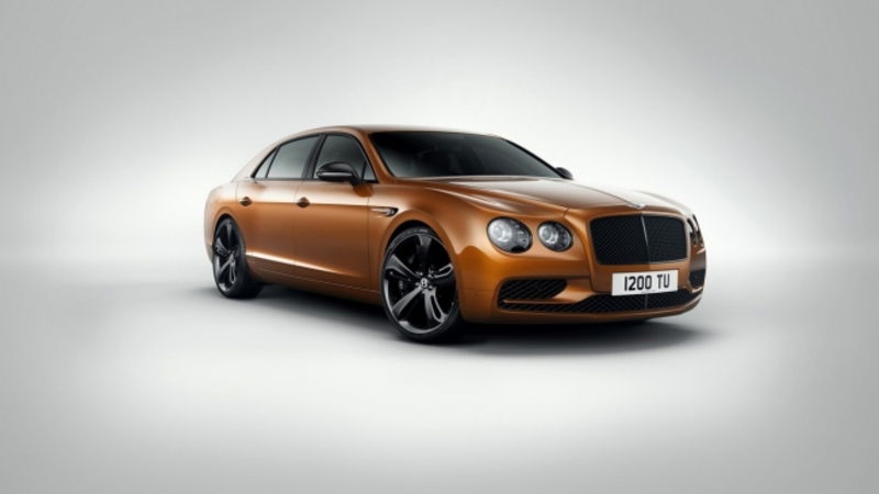 Bentley Flying Spur W12 S: l&#039;ammiraglia da 630 CV