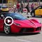 Ferrari LaFerrari Aperta: in attesa di Parigi, eccola su strada [Video]