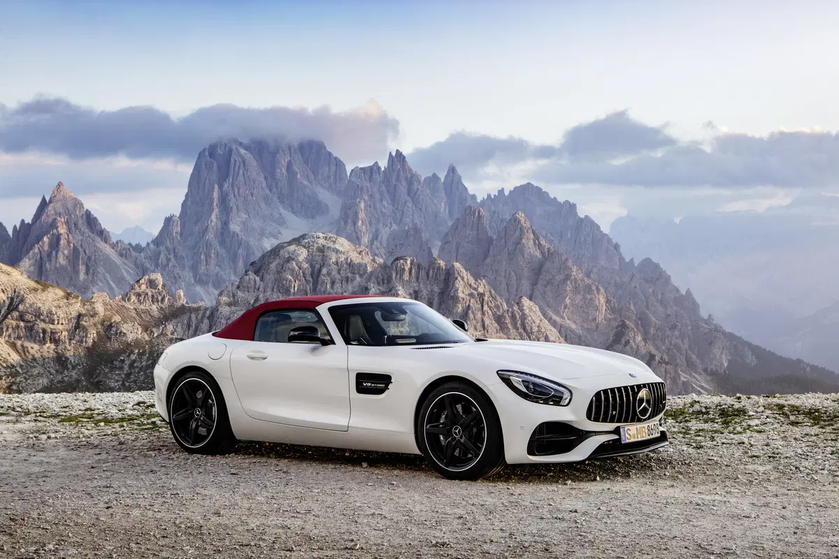 Mercedes-AMG GT e GT C Roadster: al Salone di Parigi 2016 en-plein-air (3)