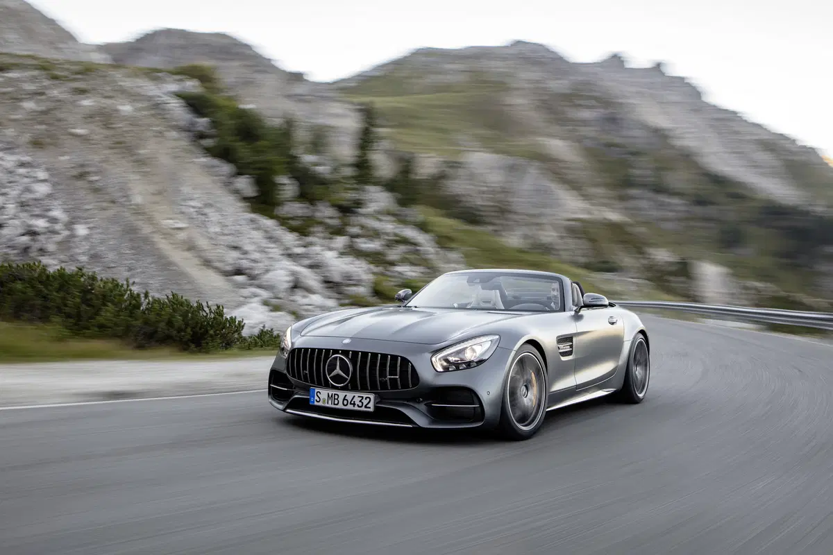 Mercedes-AMG GT e GT C Roadster: al Salone di Parigi 2016 en-plein-air (4)