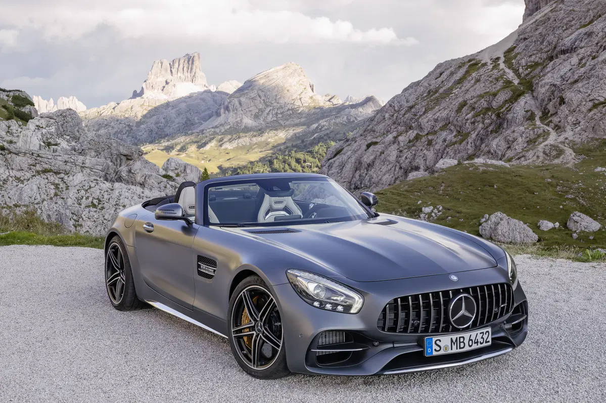 Mercedes-AMG GT e GT C Roadster: al Salone di Parigi 2016 en-plein-air (6)