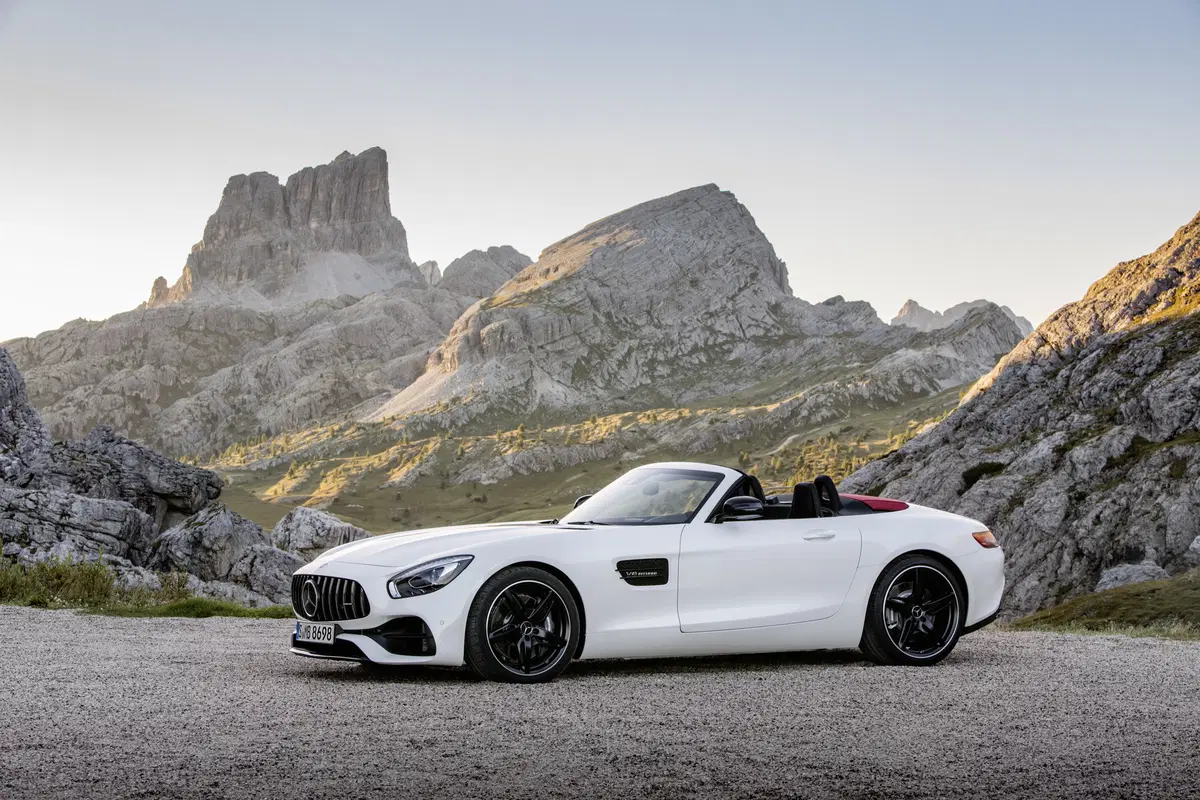 Mercedes-AMG GT e GT C Roadster: al Salone di Parigi 2016 en-plein-air (7)