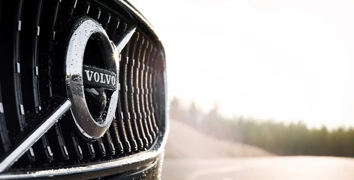 Volvo V90 Cross Country, potente e confortevole (24)