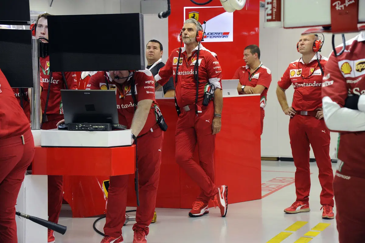 F1, Gp Singapore 2016, FP2: Rosberg davanti a tutti (19)