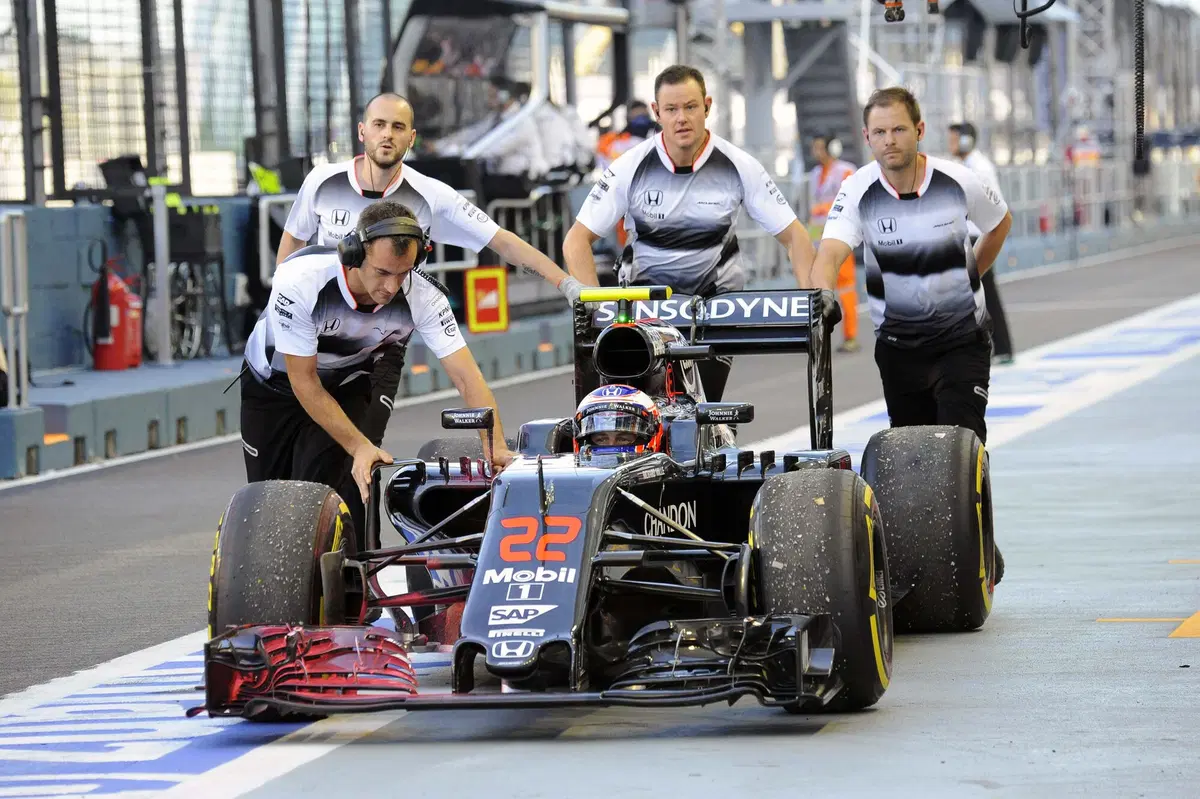F1, Gp Singapore 2016:  (12)