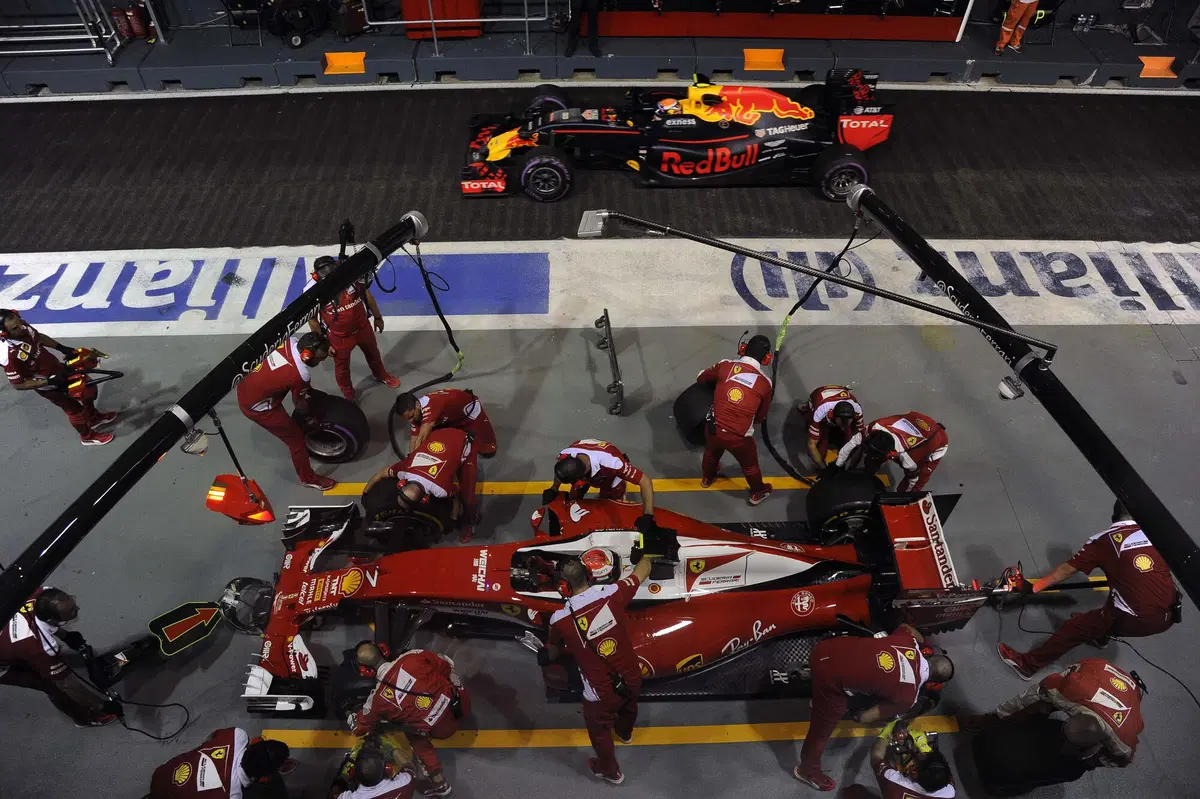 F1, Gp Singapore 2016:  (20)