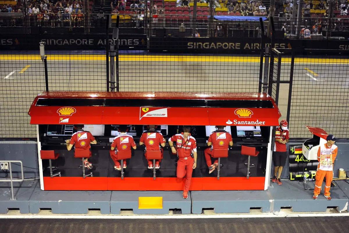 F1, Gp Singapore 2016: pole per Rosberg (10)