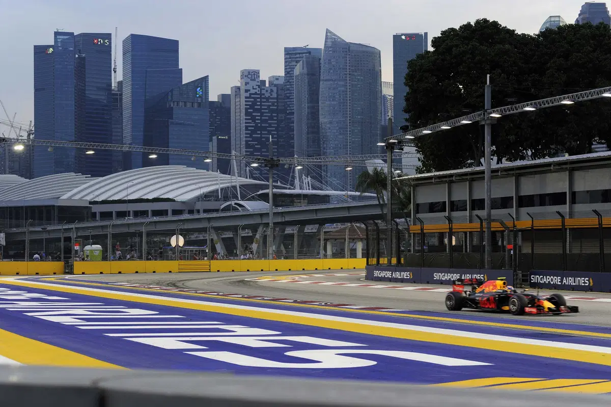 F1, Gp Singapore 2016: pole per Rosberg (27)