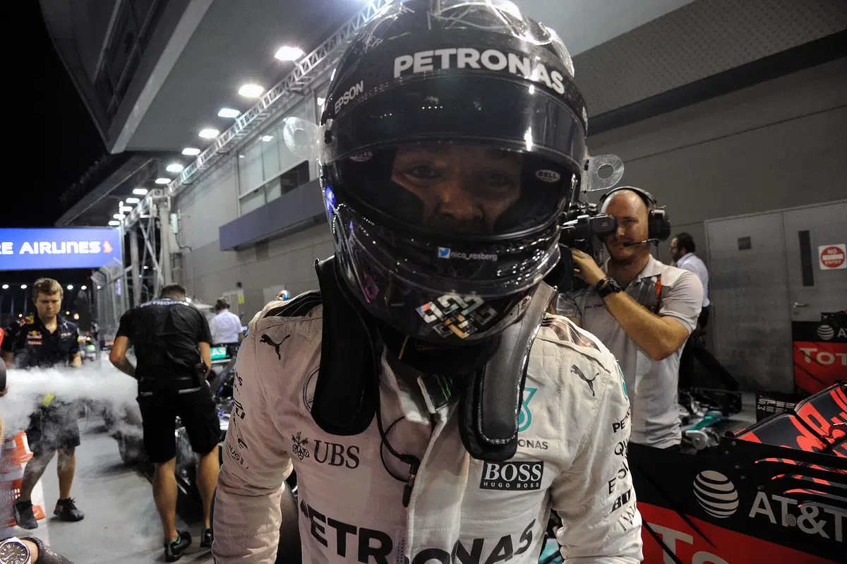 F1, Gp Singapore 2016: pole per Rosberg (37)