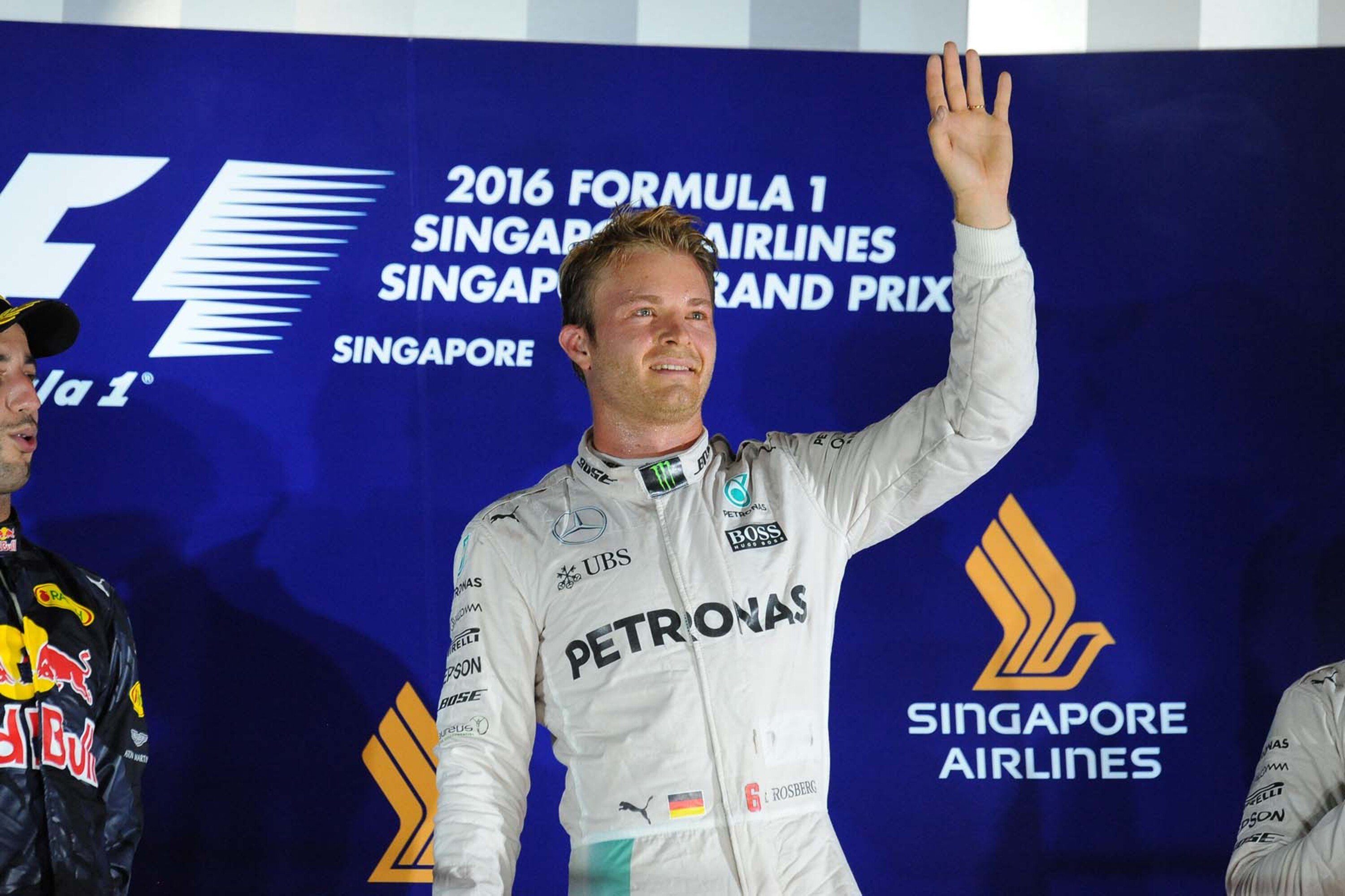 F1 GP Singapore 2016: Rosberg vince e diventa leader del Mondiale