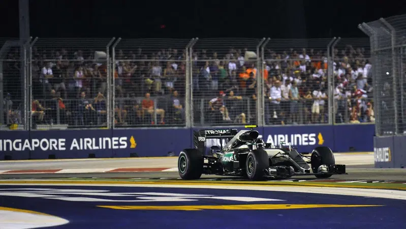 F1 GP Singapore 2016: Rosberg vince e diventa leader del Mondiale